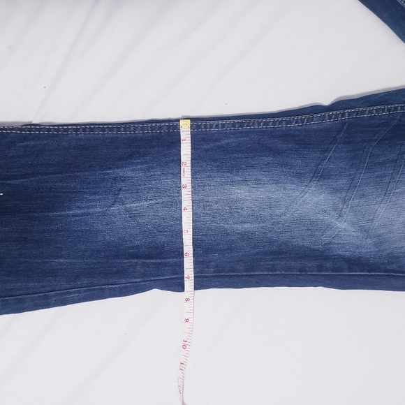 Ariya Jeans Bell Bottom Flare Low Waisted Y2K Jeans - Picture 10 of 14